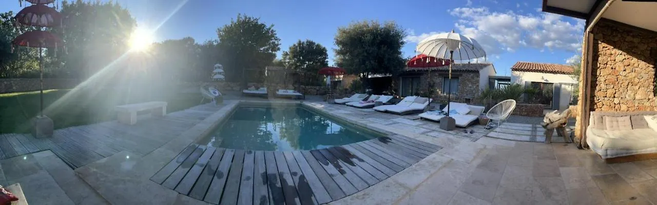 Le Clos Des Cambres Les Arcs-sur-Argens 3*,
