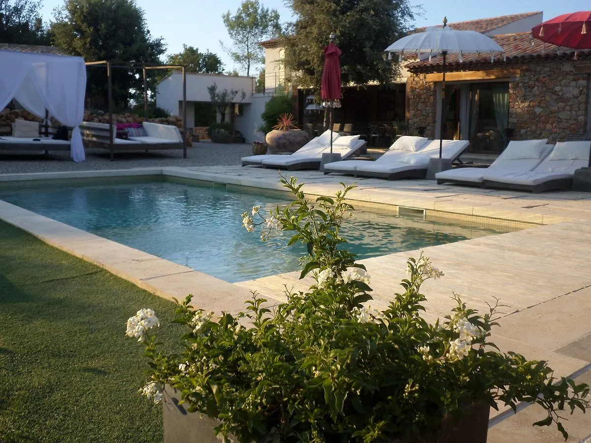 Le Clos Des Cambres Les Arcs-sur-Argens Bed & Breakfast